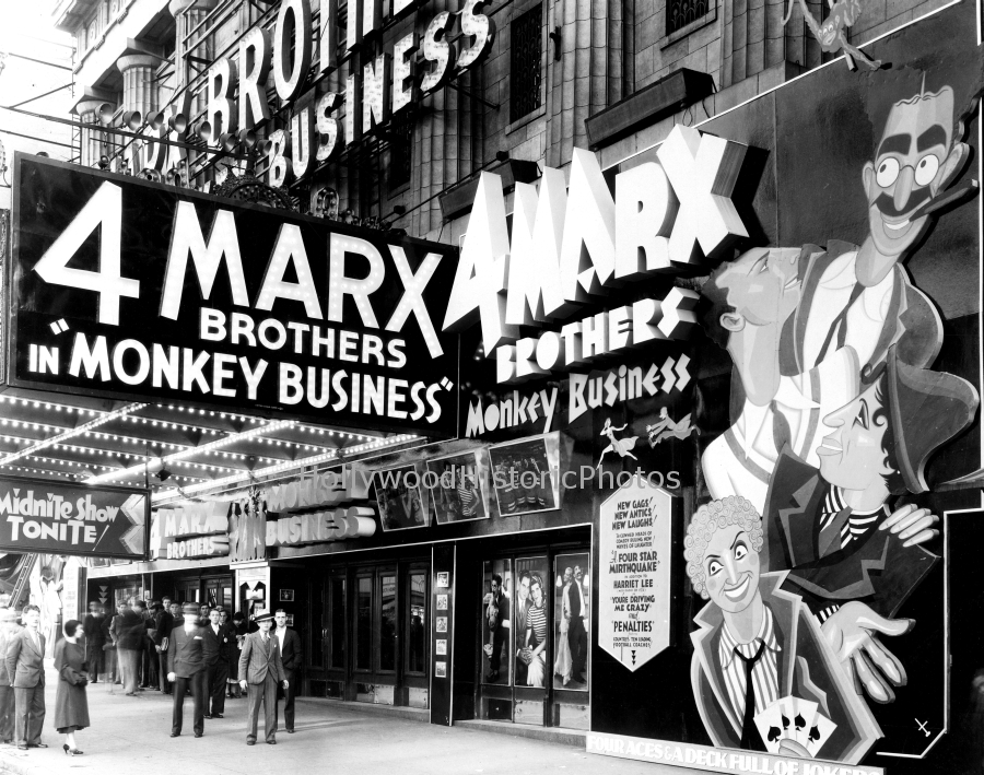 Rialto Theatre N.Y.C 1932 Horse Feathers Starring The Marx Bros. wm.jpg